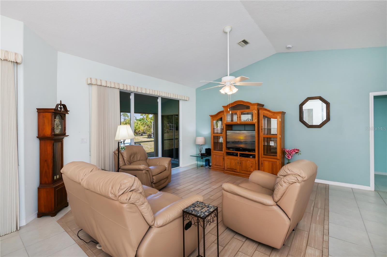 409 BOUNDARY BLVD, ROTONDA WEST, FL, 33947