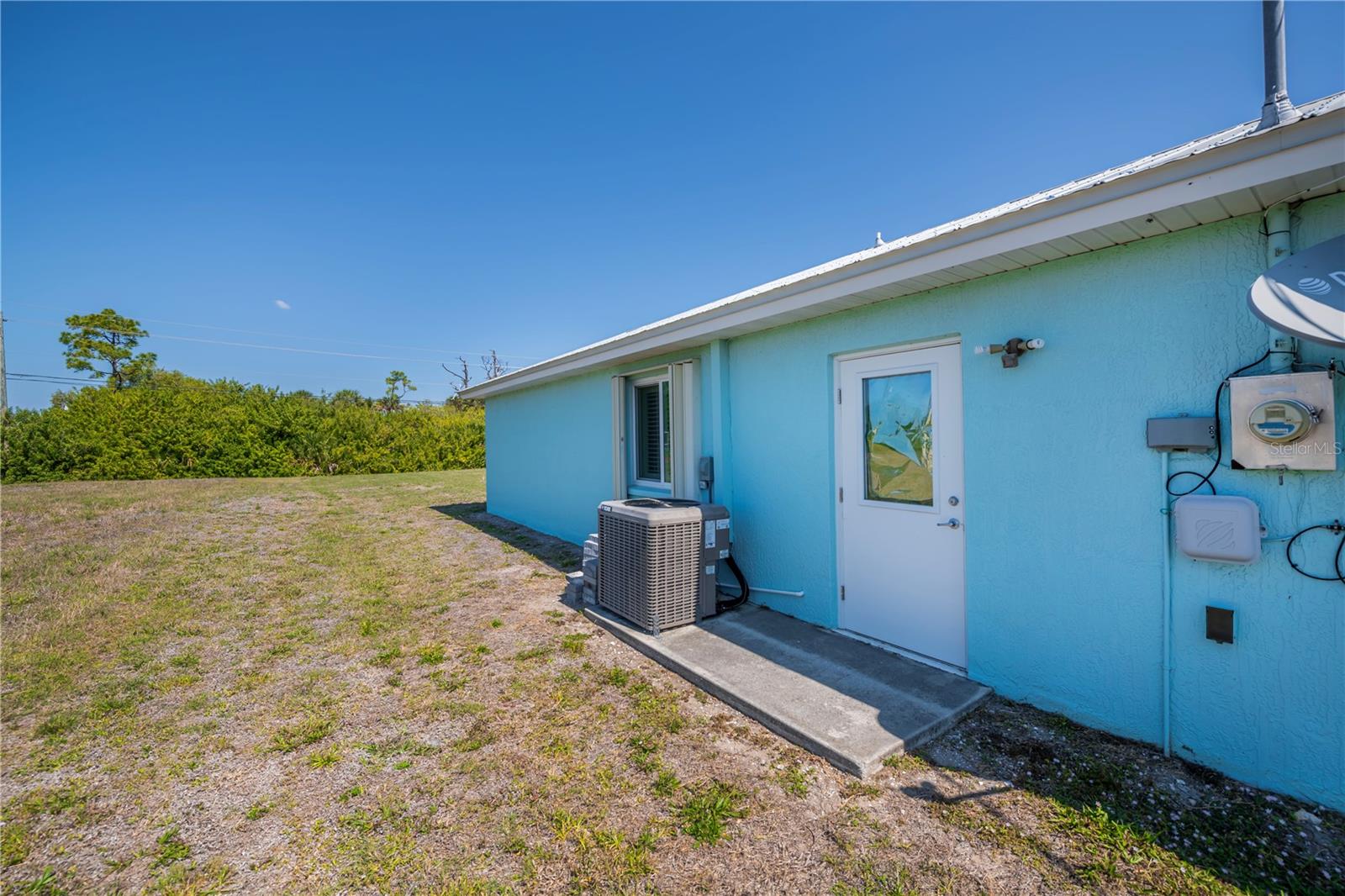 409 BOUNDARY BLVD, ROTONDA WEST, FL, 33947