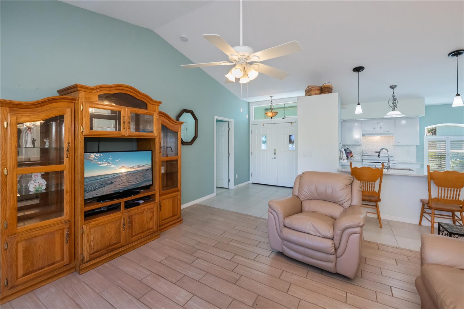 409 BOUNDARY BLVD, ROTONDA WEST, FL, 33947