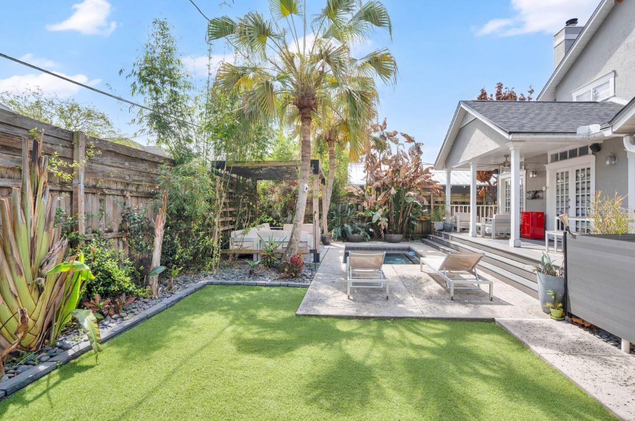 111 KENNISON, ORLANDO, FL, 32801