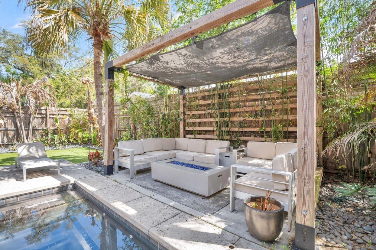 111 KENNISON, ORLANDO, FL, 32801