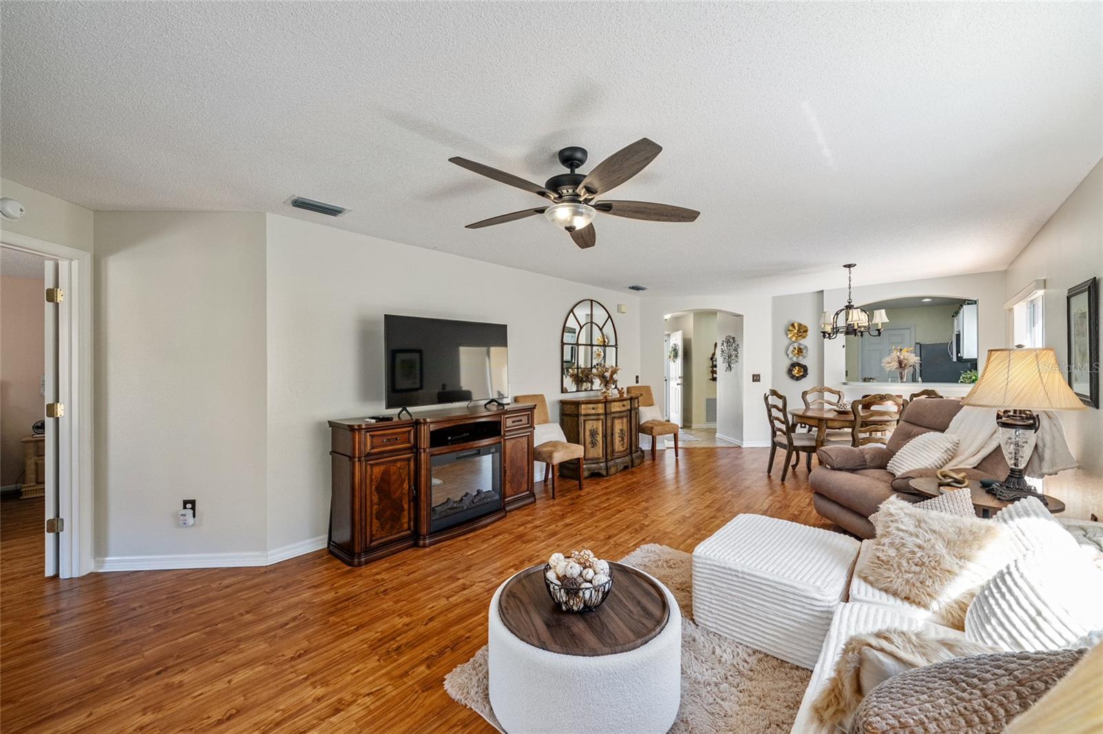 1104 SAN BERNARDO RD, THE VILLAGES, FL, 32162