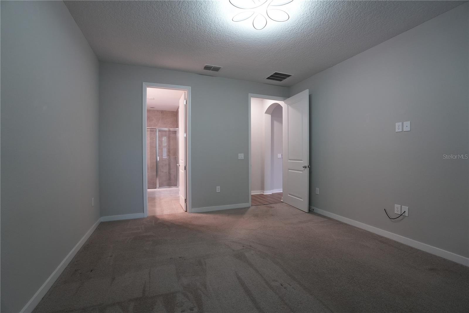2004 E GRANT AVE, ORLANDO, FL, 32806