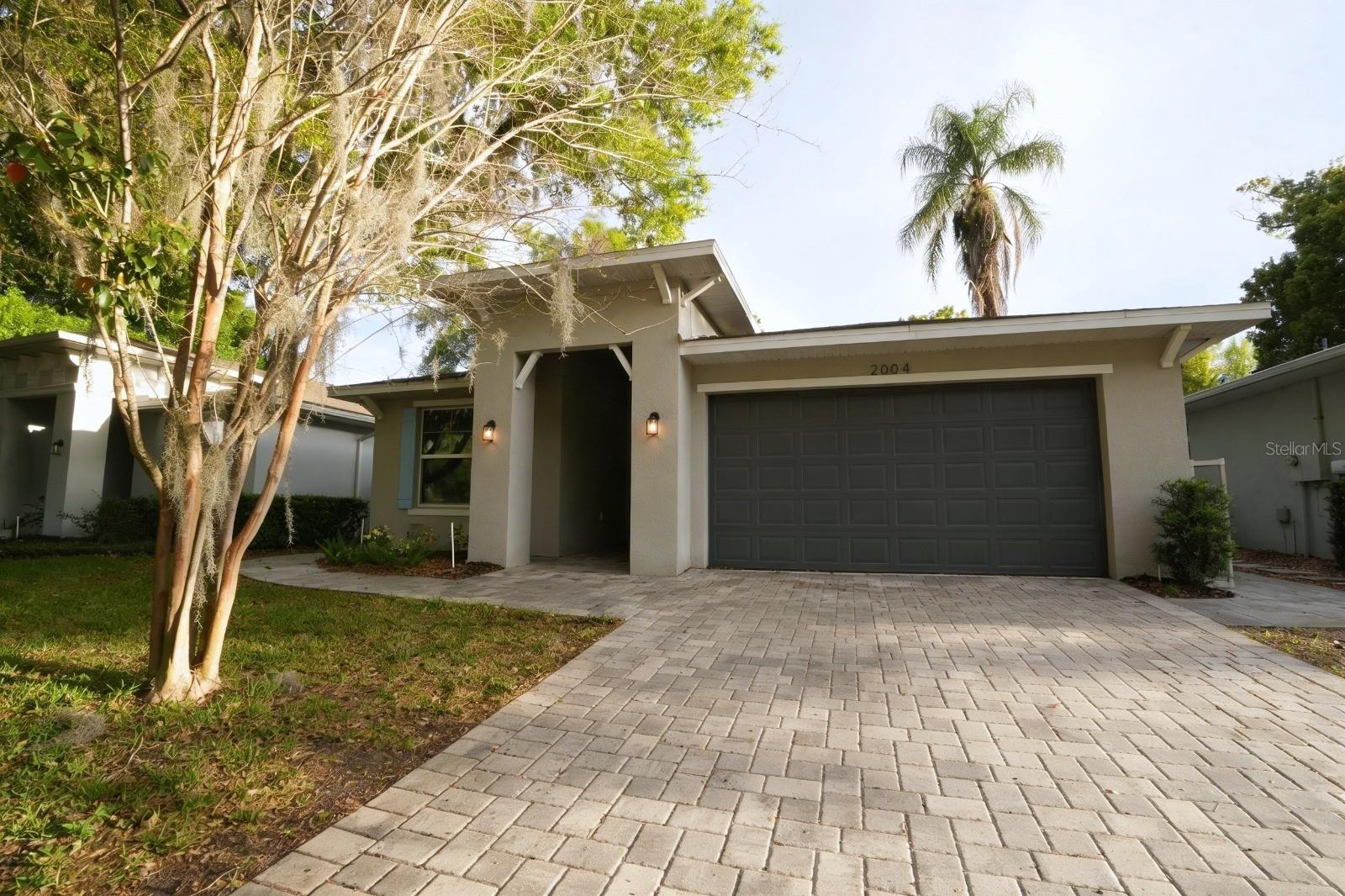 2004 E GRANT AVE, ORLANDO, FL, 32806