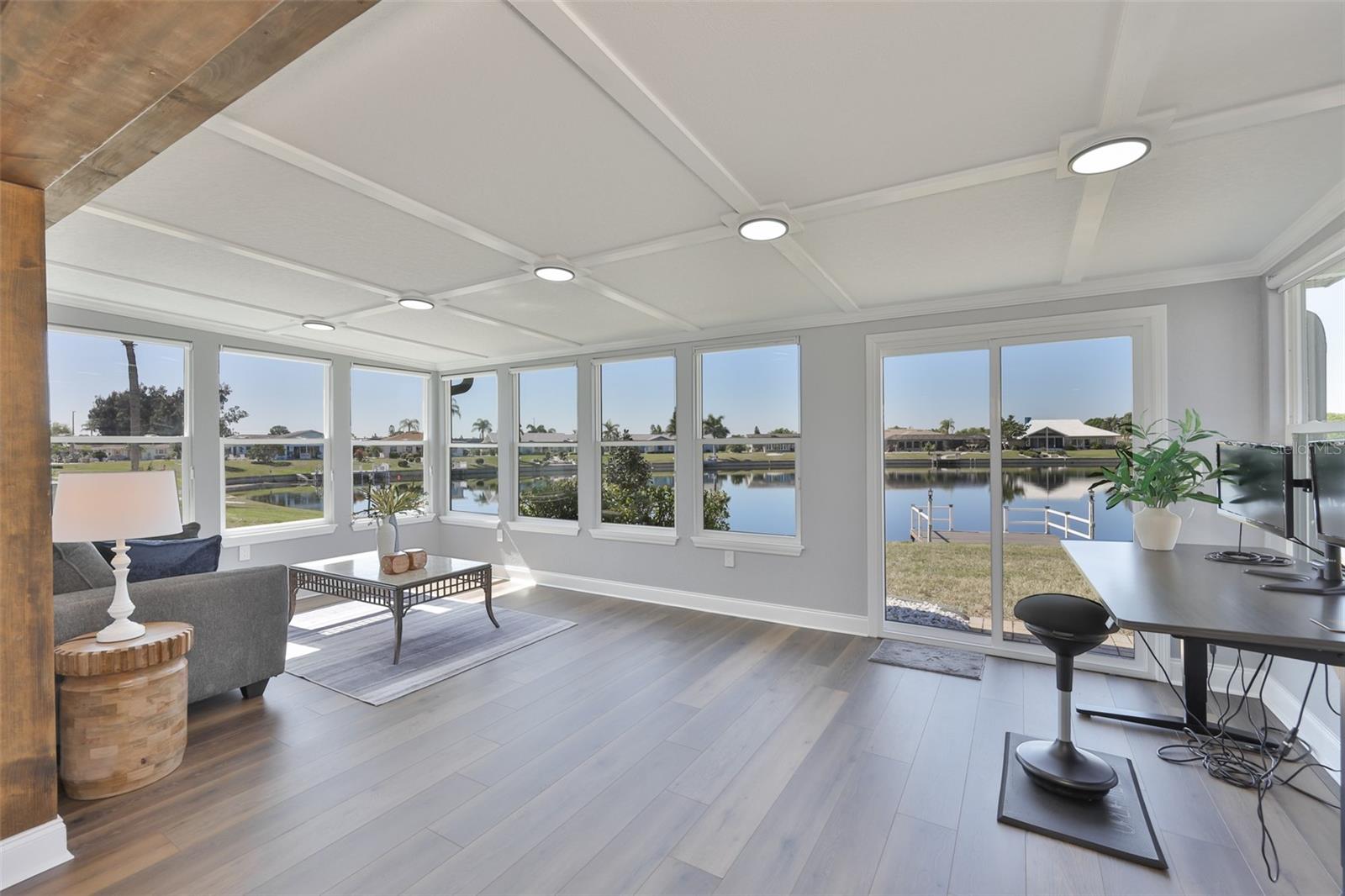 405 BLACKHAWK CIR, SUN CITY CENTER, FL, 33573