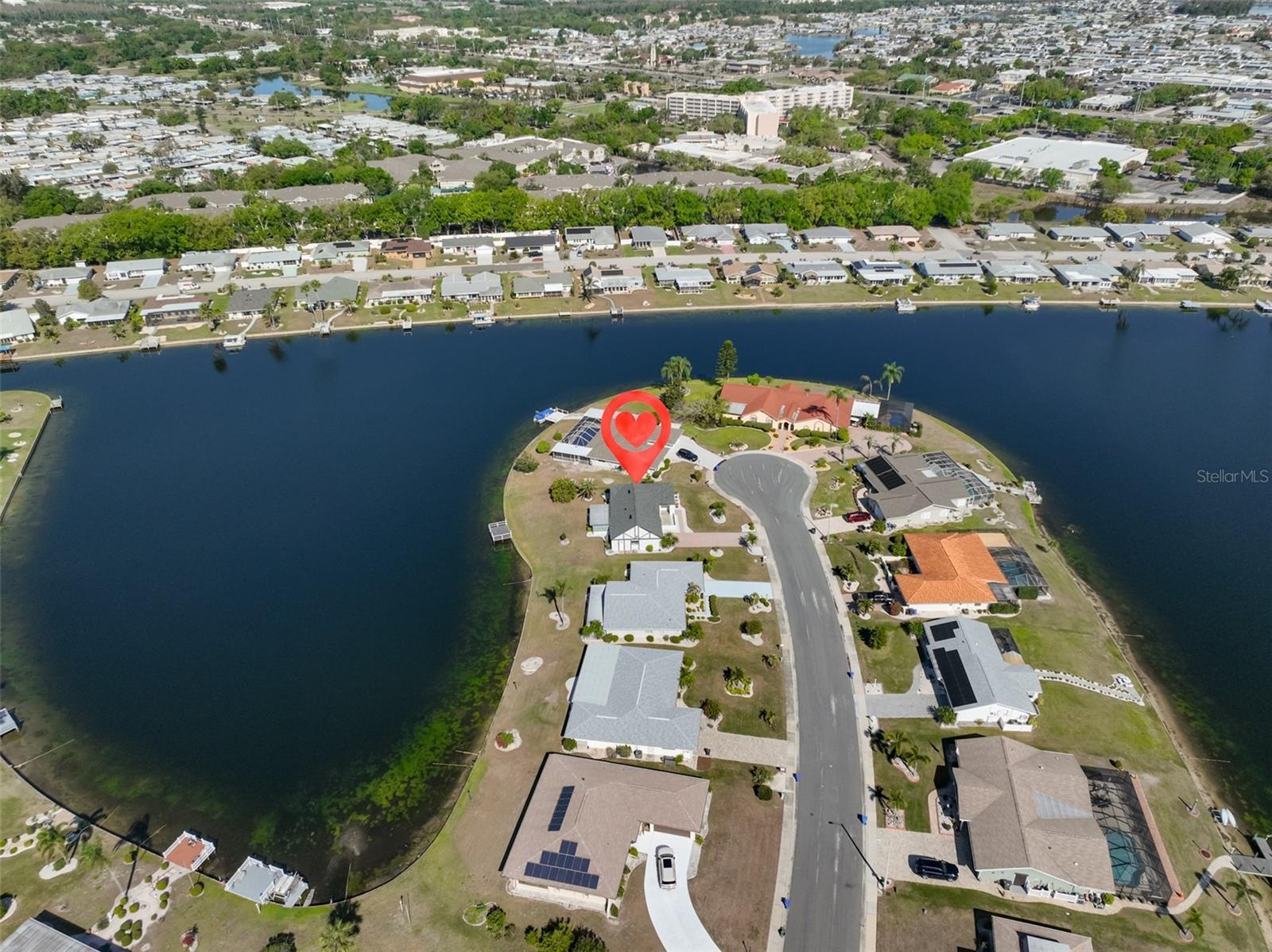 405 BLACKHAWK CIR, SUN CITY CENTER, FL, 33573