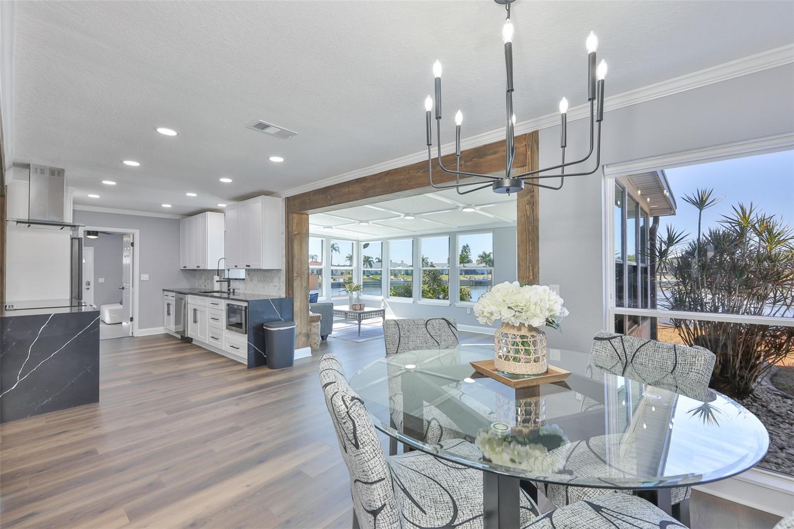405 BLACKHAWK CIR, SUN CITY CENTER, FL, 33573