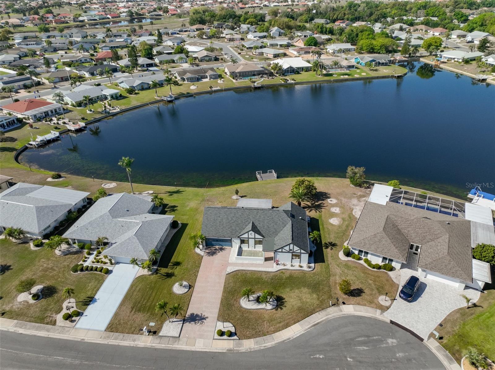 405 BLACKHAWK CIR, SUN CITY CENTER, FL, 33573