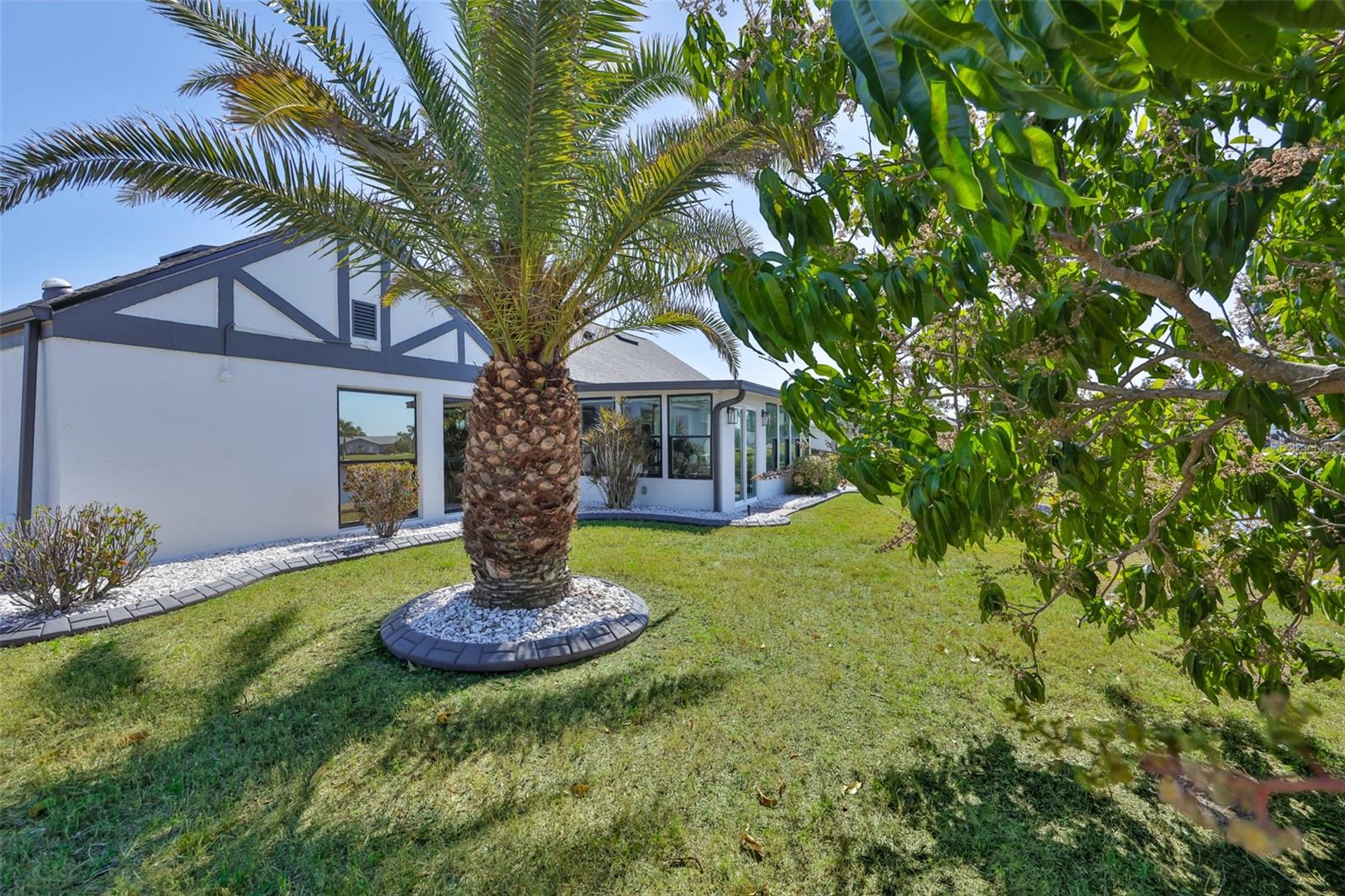 405 BLACKHAWK CIR, SUN CITY CENTER, FL, 33573