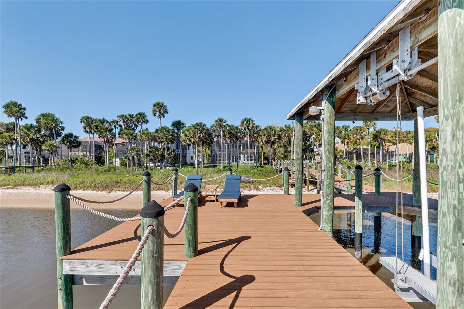 83 S RIVERWALK DR, PALM COAST, FL, 32137