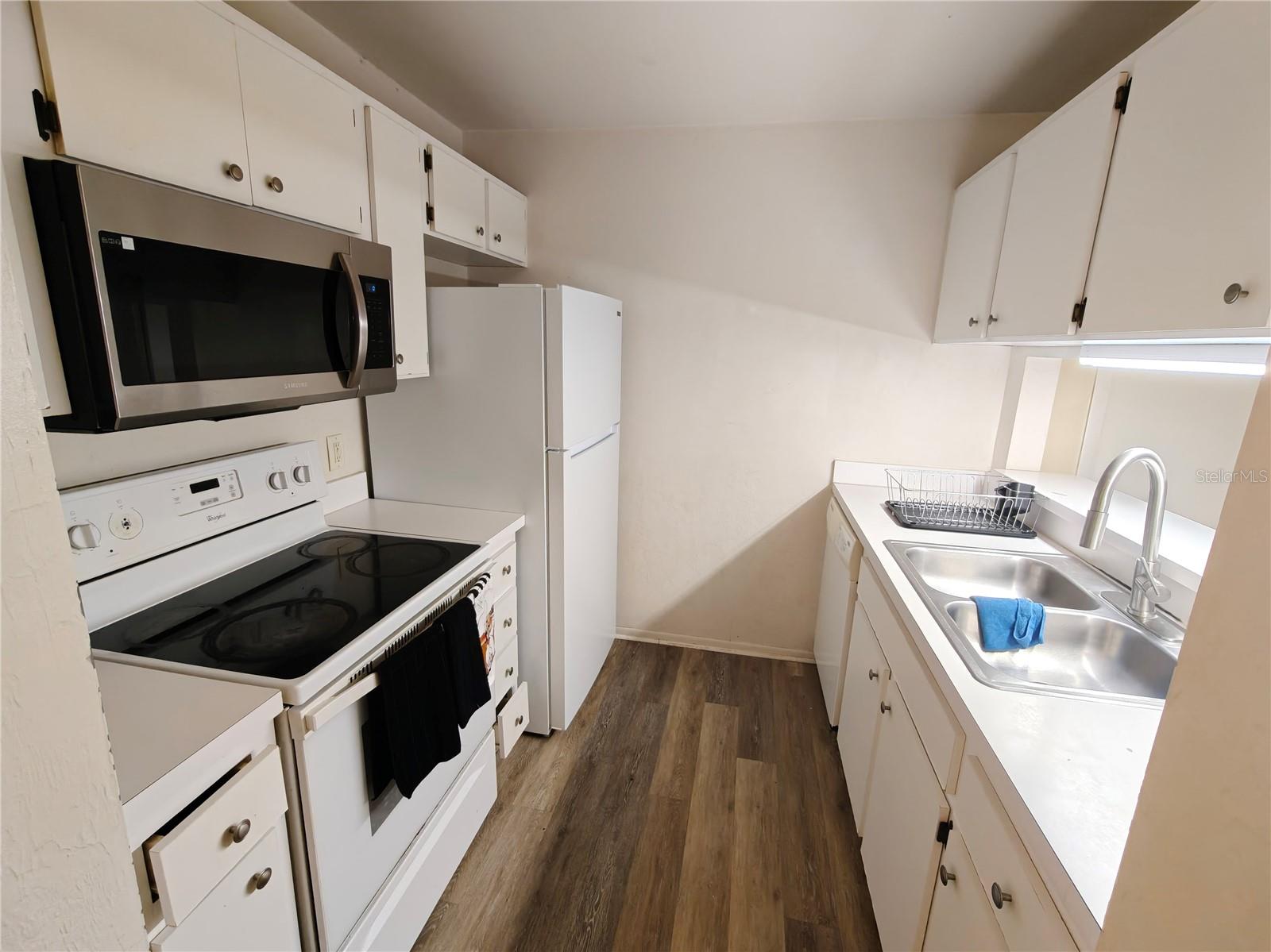 4000 SW 23RD ST #5-207 Room B, GAINESVILLE, FL, 32608