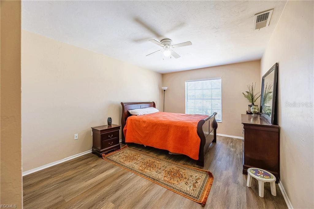 238 SE 9TH TER, CAPE CORAL, FL, 33990