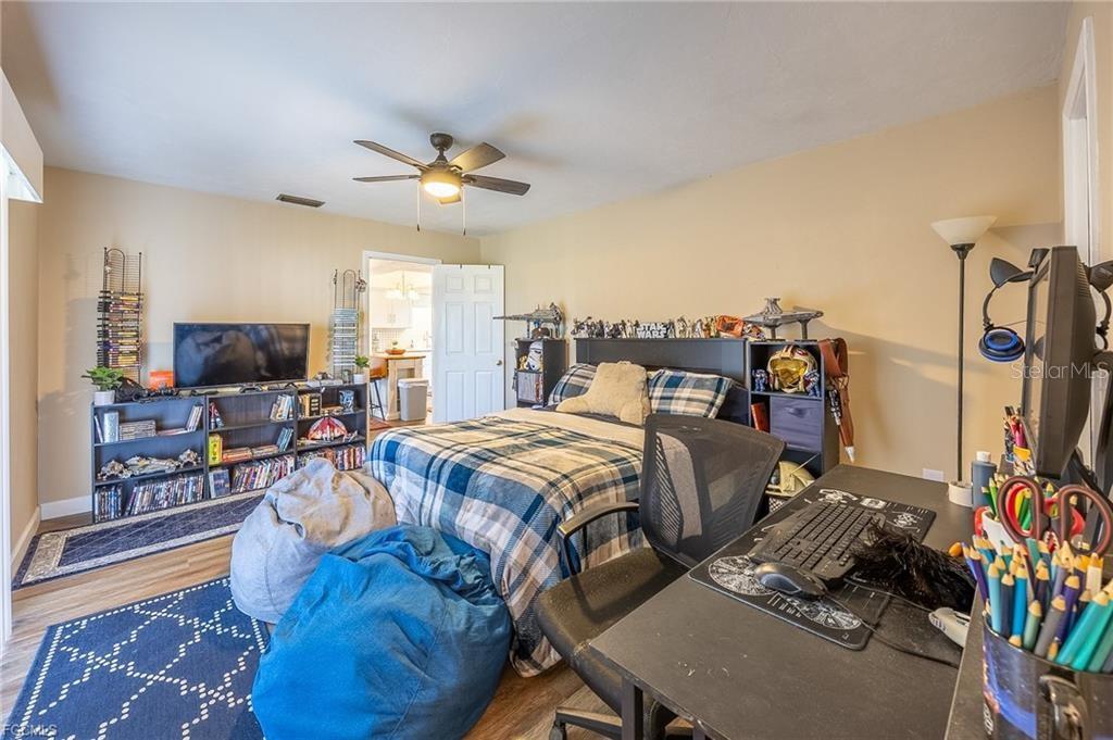 238 SE 9TH TER, CAPE CORAL, FL, 33990