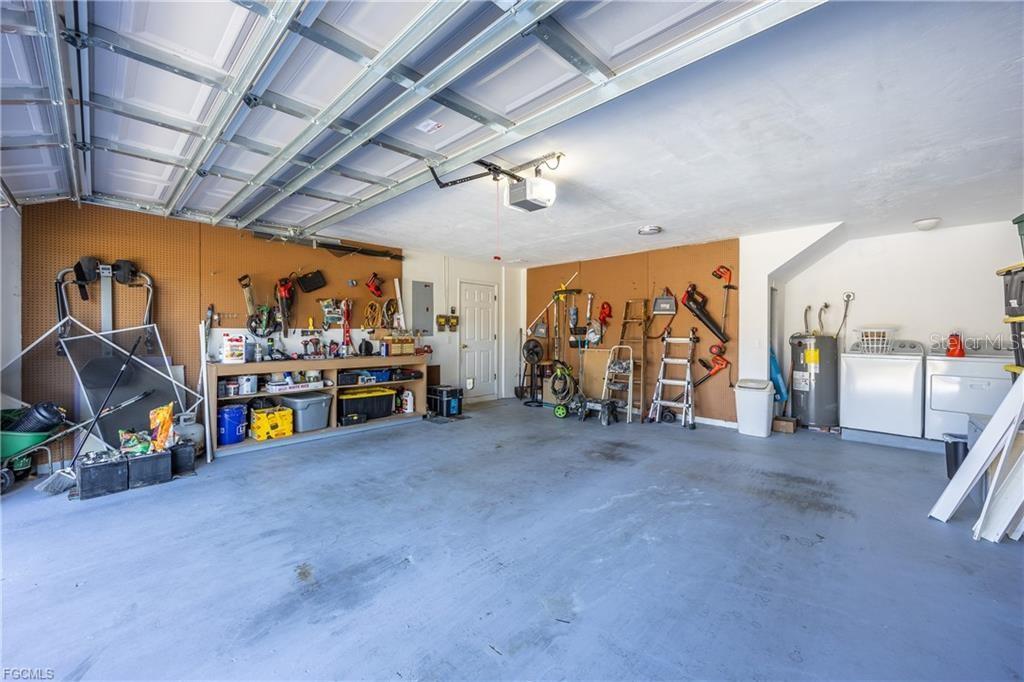 238 SE 9TH TER, CAPE CORAL, FL, 33990