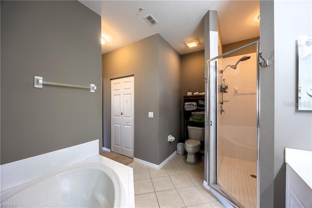 19400 CROMWELL CT #201, FORT MYERS, FL, 33912
