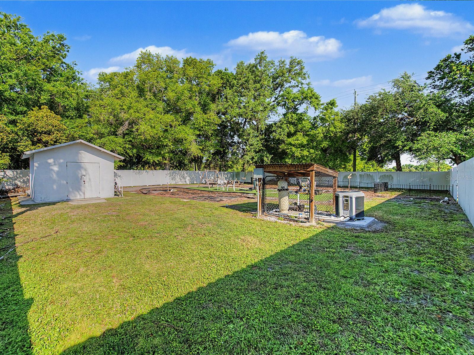 7012 CENTER CREEK DR, TAMPA, FL, 33615