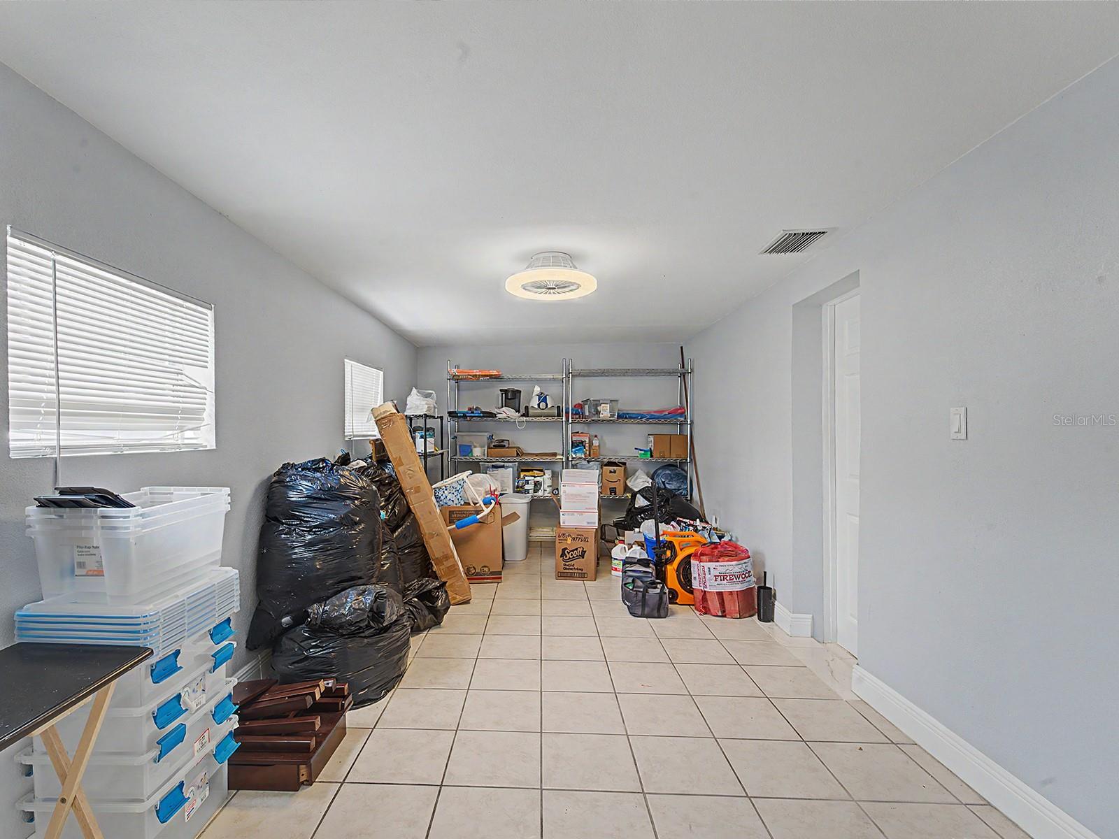 7012 CENTER CREEK DR, TAMPA, FL, 33615