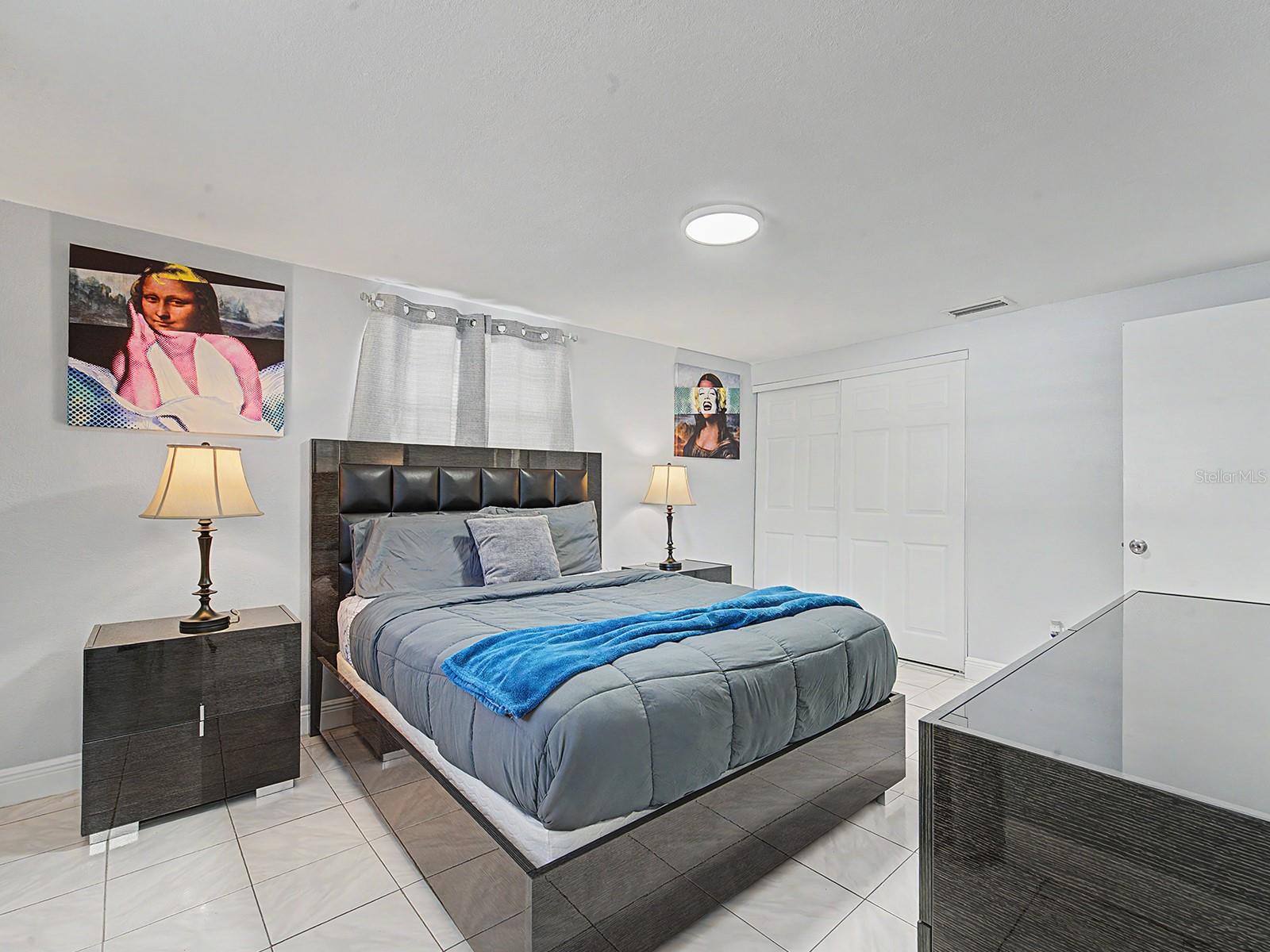 7012 CENTER CREEK DR, TAMPA, FL, 33615