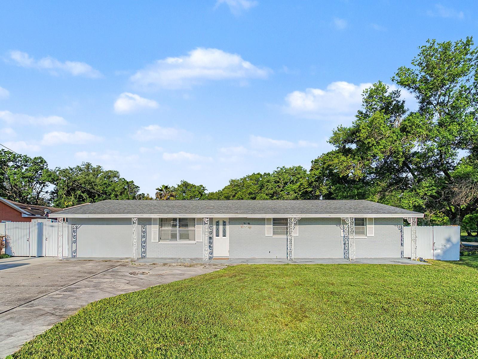 7012 CENTER CREEK DR, TAMPA, FL, 33615