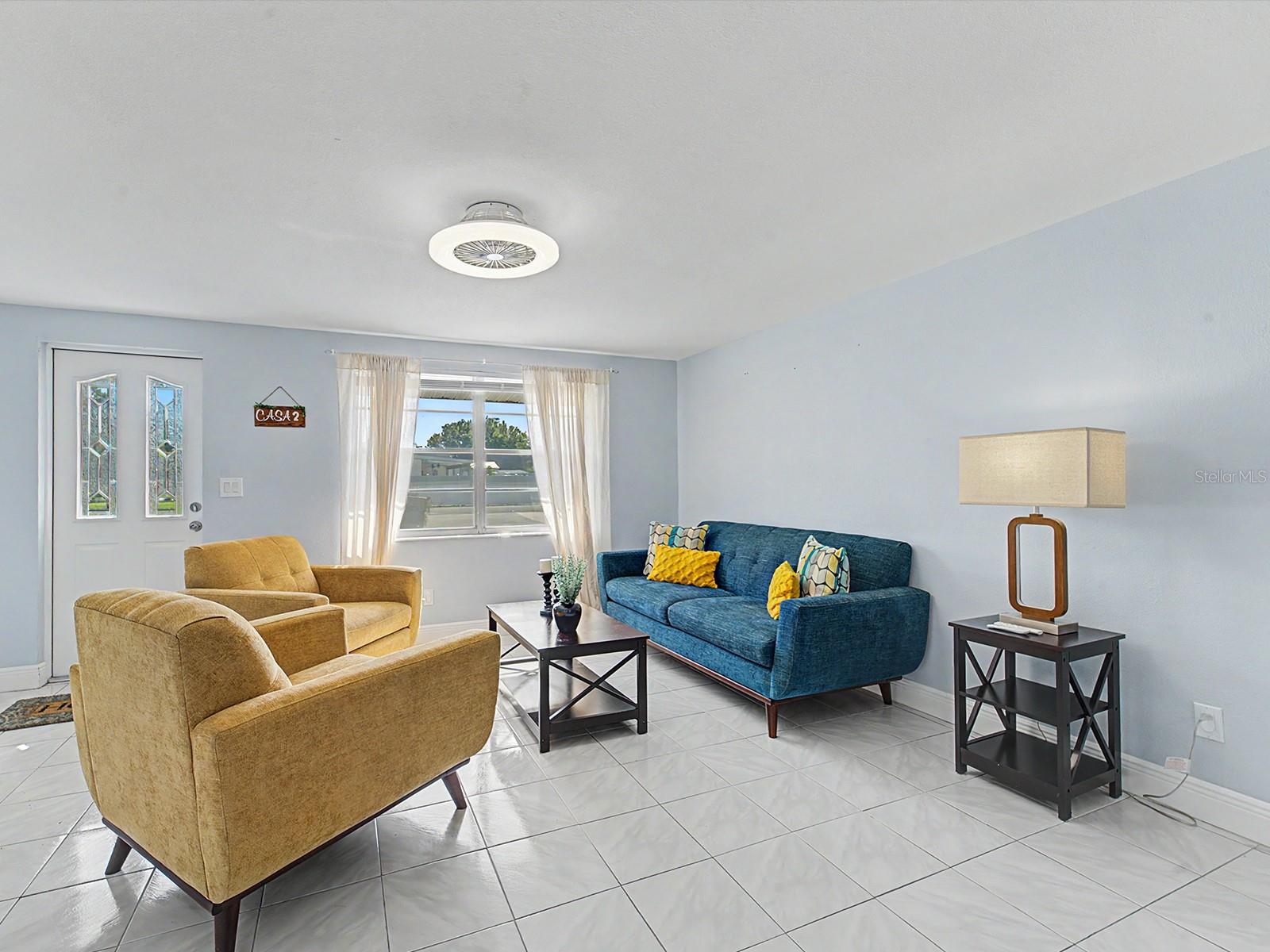 7012 CENTER CREEK DR, TAMPA, FL, 33615