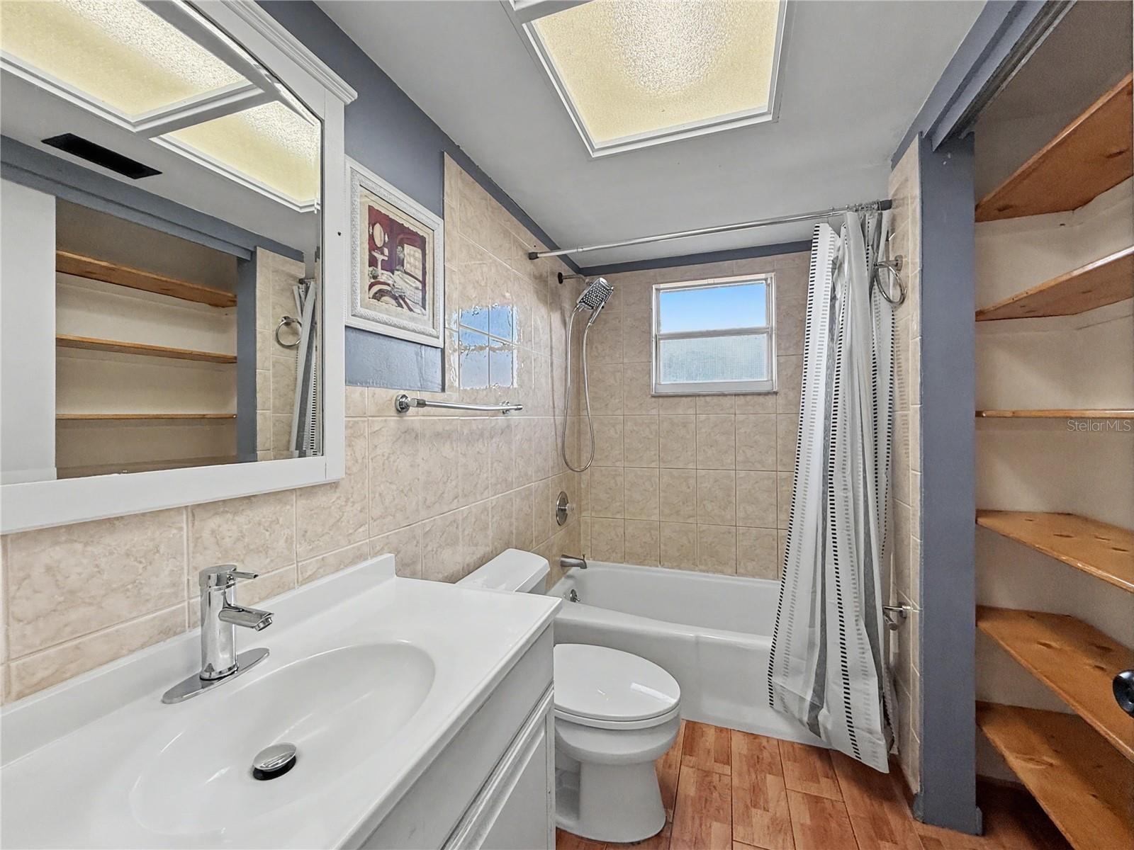 7658 LAUREL VALLEY RD, FORT MYERS, FL, 33967