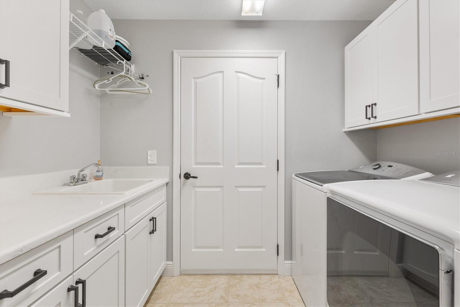 562 BRADFORD LOOP, THE VILLAGES, FL, 32163