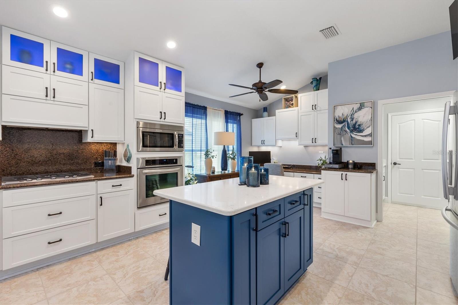 562 BRADFORD LOOP, THE VILLAGES, FL, 32163