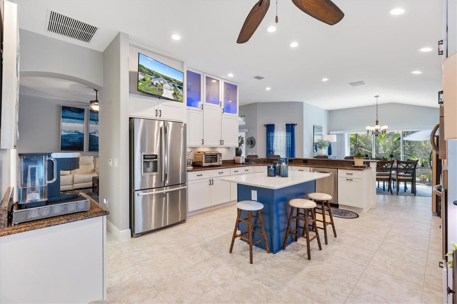 562 BRADFORD LOOP, THE VILLAGES, FL, 32163