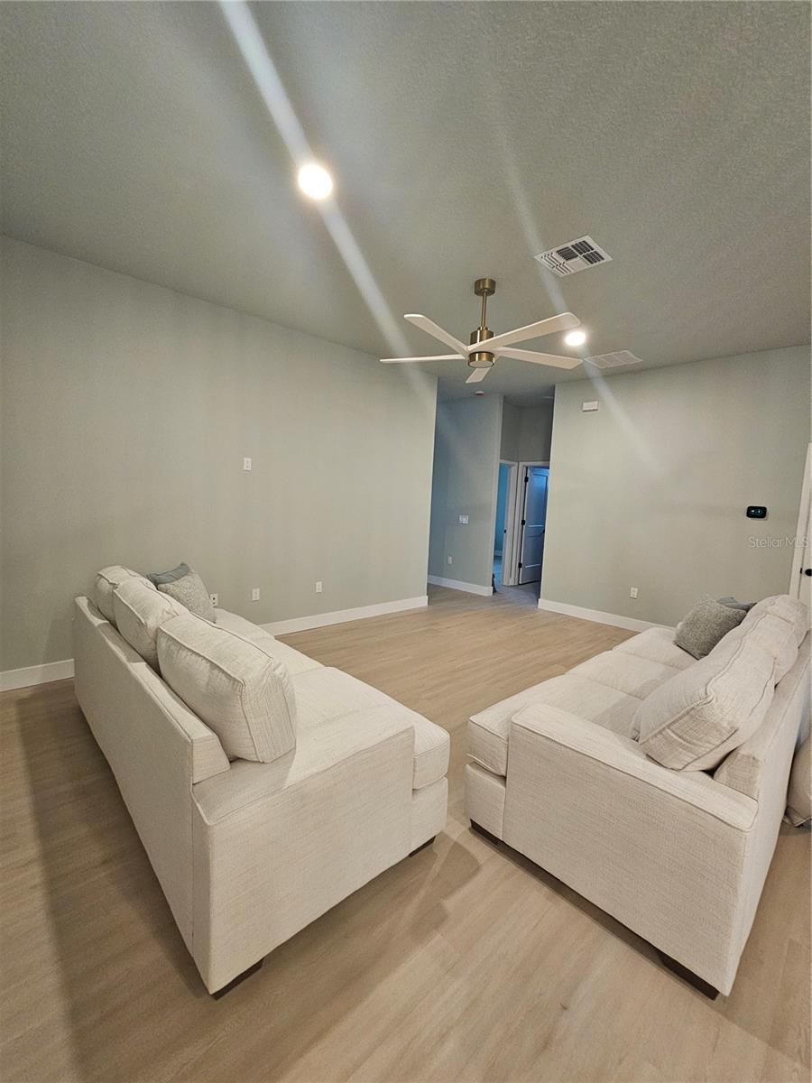 2410 LAKE TINY RD, DELTONA, FL, 32738