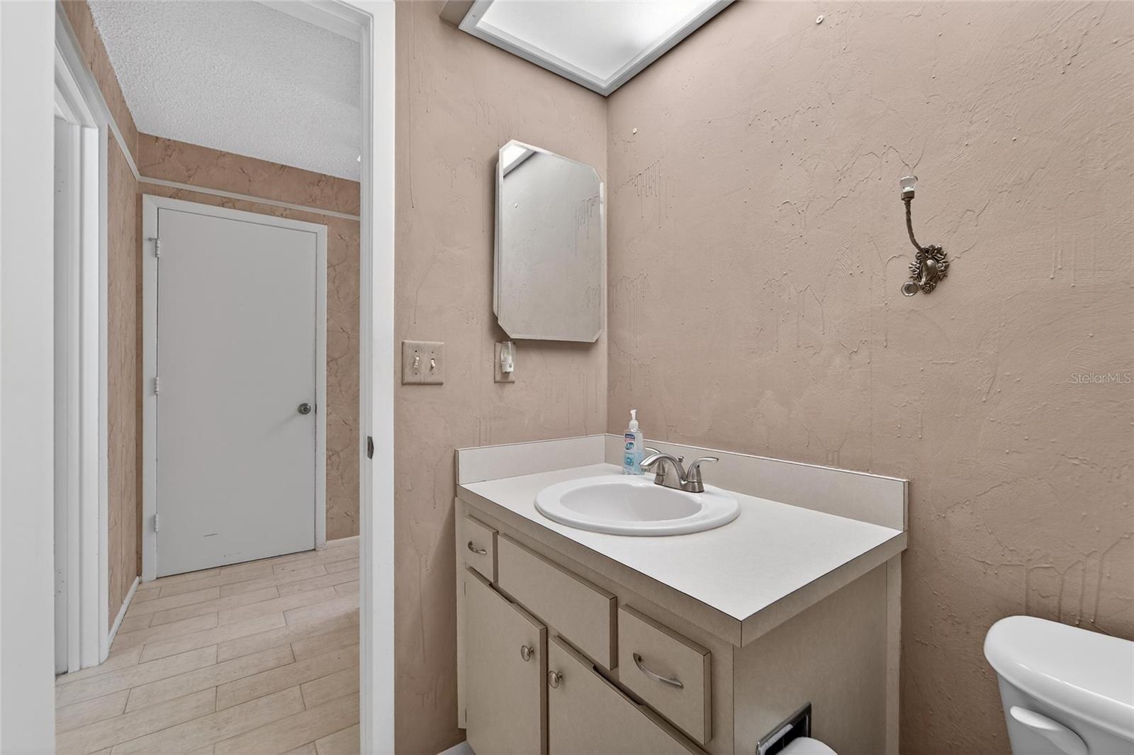 2854 WHITEHALL DR, PALM HARBOR, FL, 34684