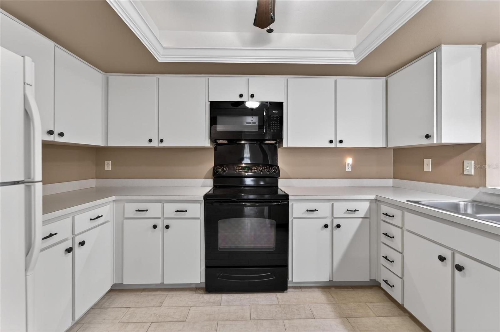 2854 WHITEHALL DR, PALM HARBOR, FL, 34684