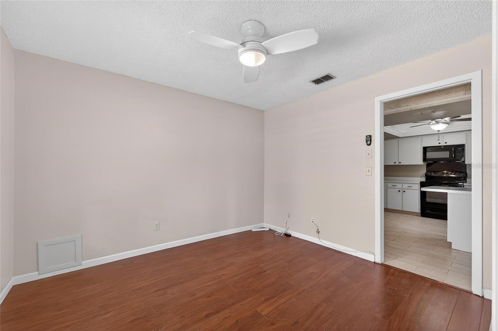 2854 WHITEHALL DR, PALM HARBOR, FL, 34684