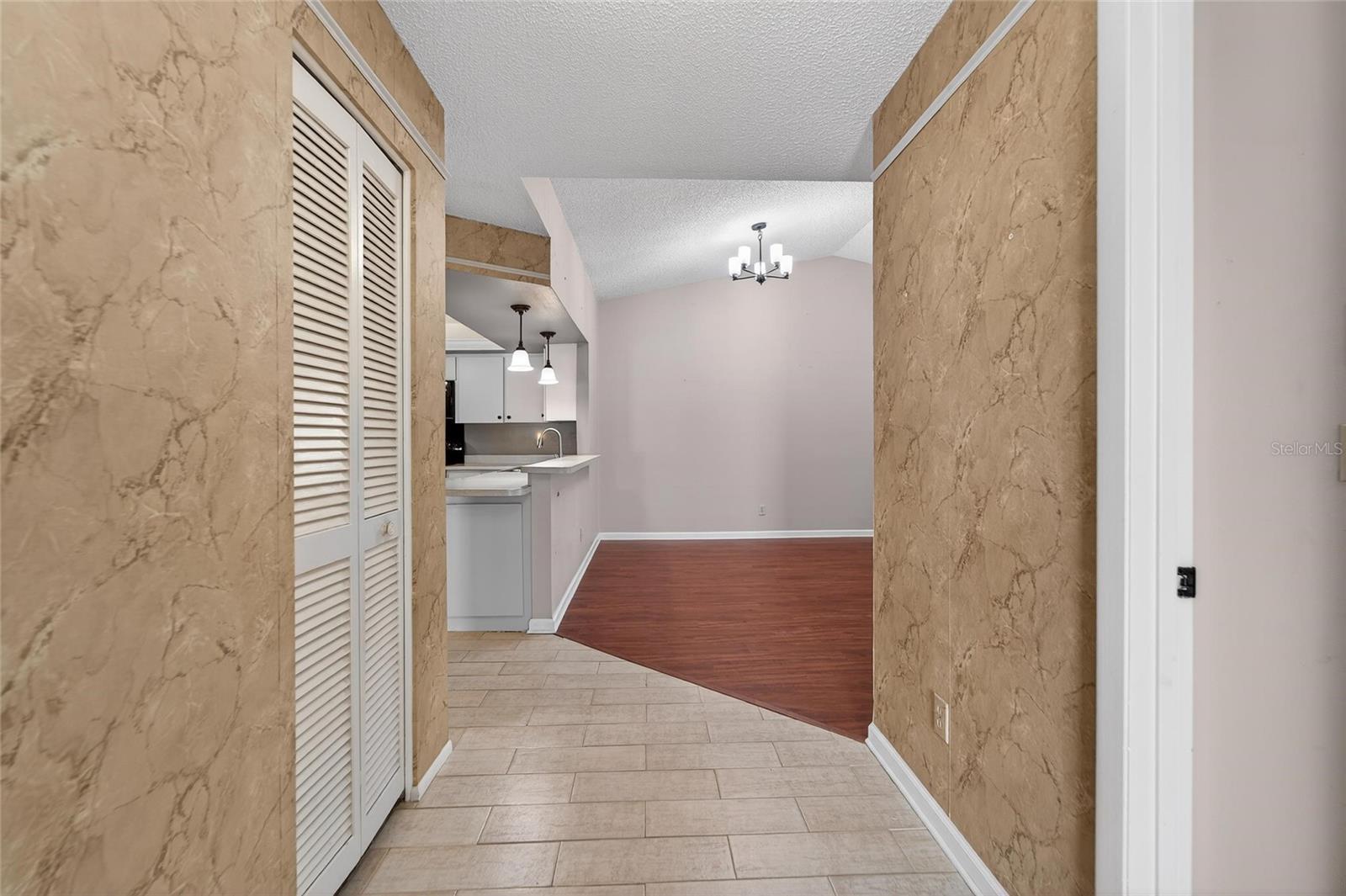 2854 WHITEHALL DR, PALM HARBOR, FL, 34684