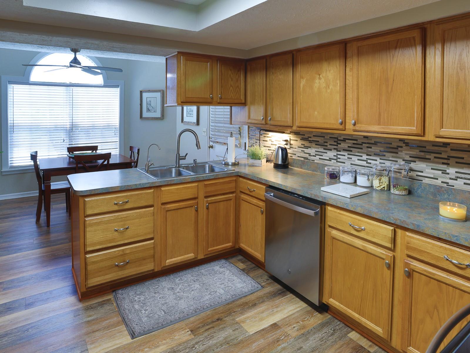 834 E COUNTY ROAD 540A, LAKELAND, FL, 33813