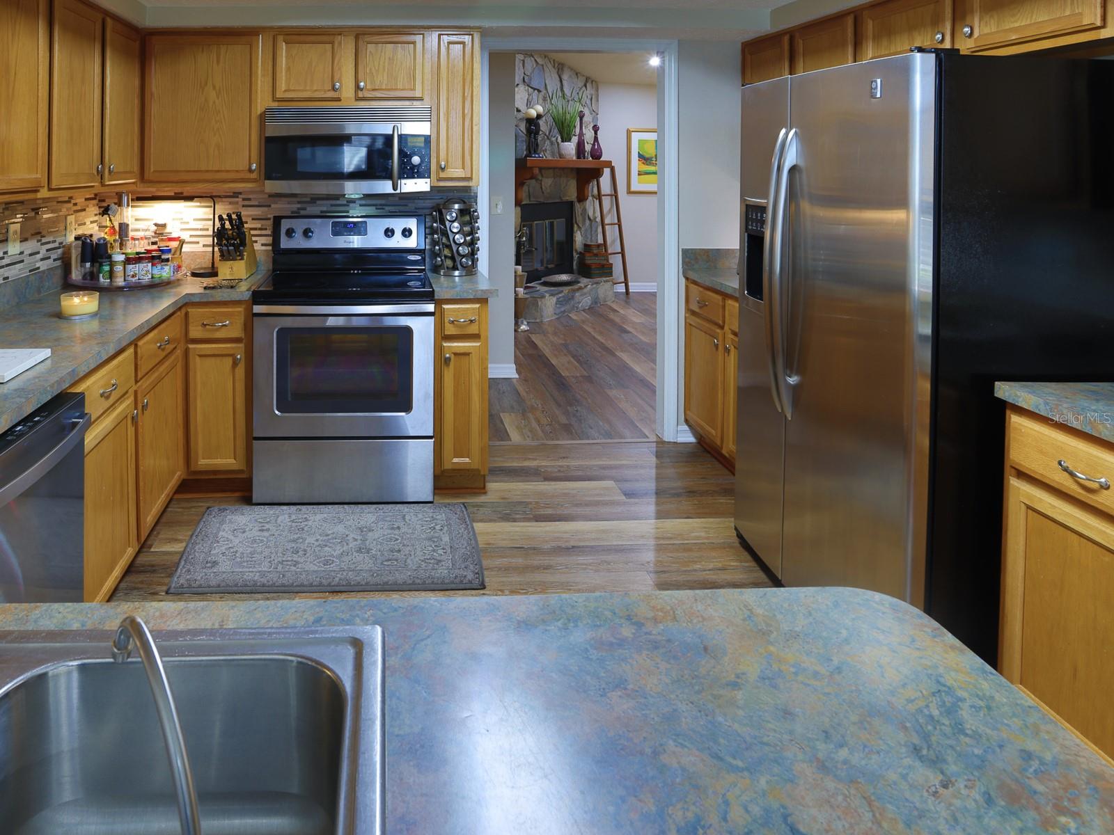 834 E COUNTY ROAD 540A, LAKELAND, FL, 33813