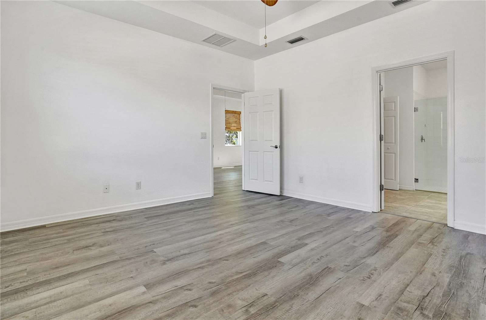 8544 CACHE DR, SARASOTA, FL, 34240