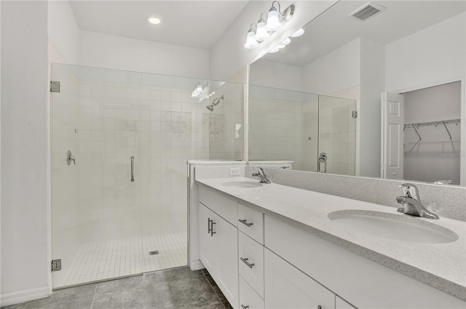 8544 CACHE DR, SARASOTA, FL, 34240