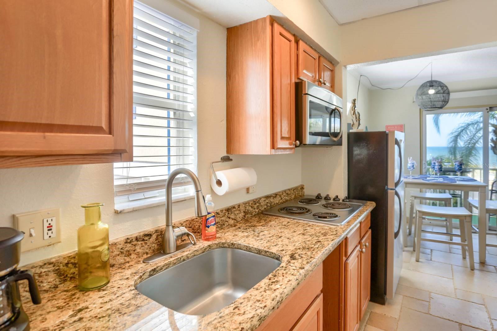 3200 GULF BLVD #201, BELLEAIR BEACH, FL, 33786