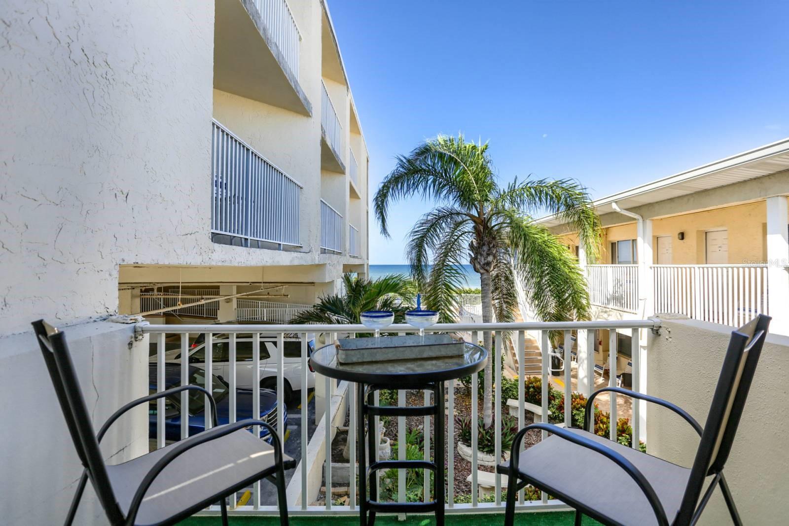 3200 GULF BLVD #201, BELLEAIR BEACH, FL, 33786
