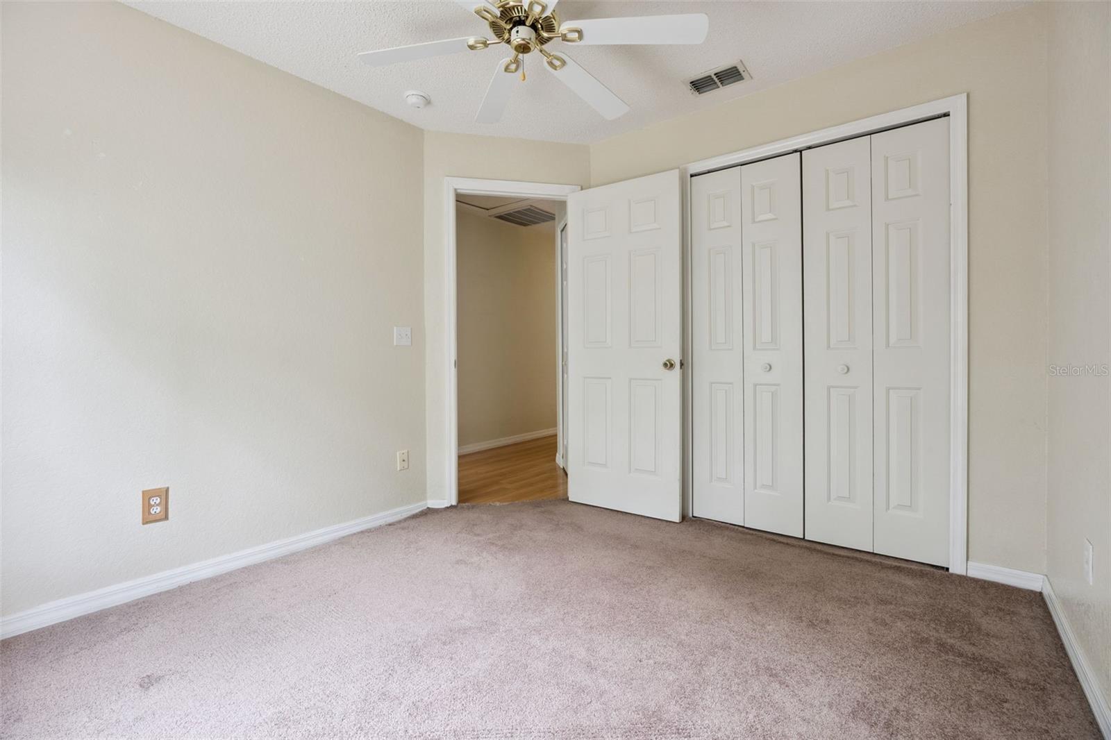 124 DIAMOND RIDGE BLVD, AUBURNDALE, FL, 33823