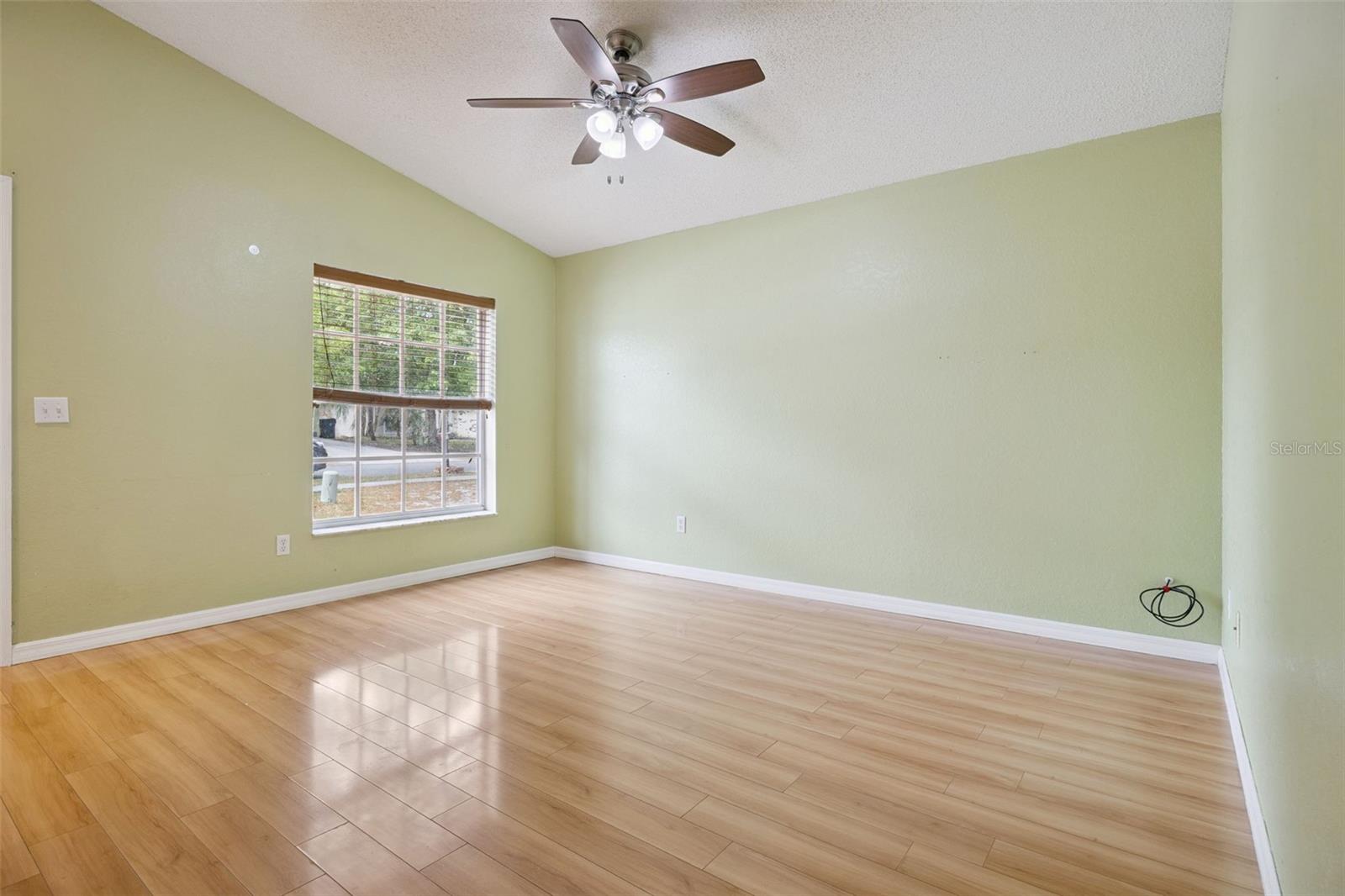 124 DIAMOND RIDGE BLVD, AUBURNDALE, FL, 33823