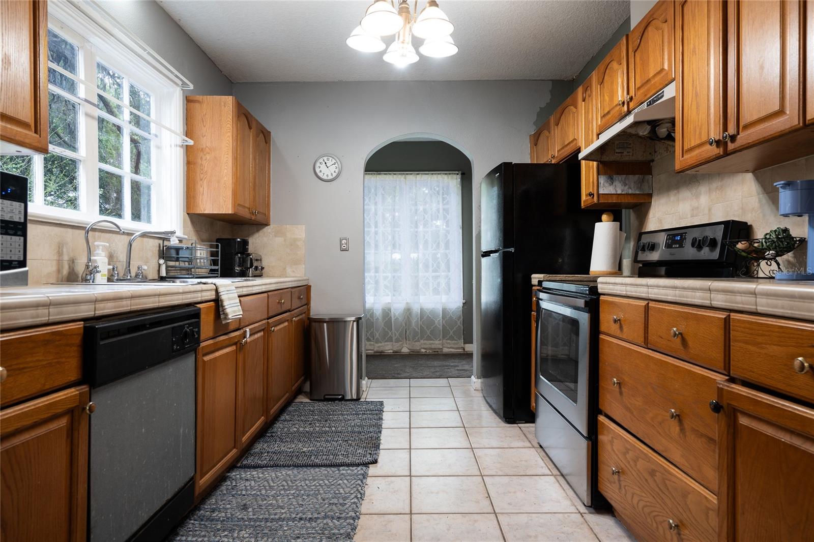 520 DESOTO AVE, DE LEON SPRINGS, FL, 32130
