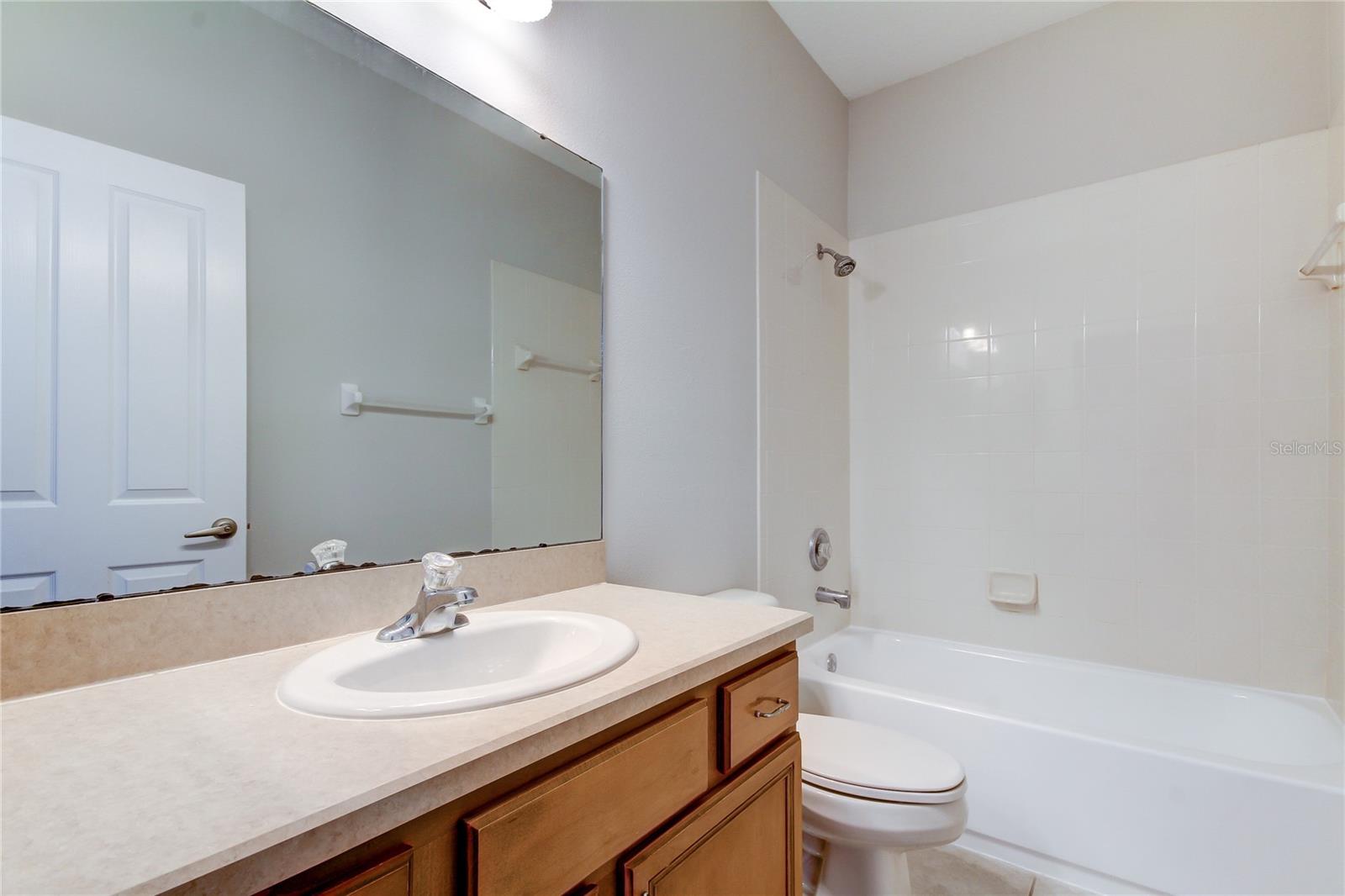 14606 BOURNEMOUTH RD, TAMPA, FL, 33626