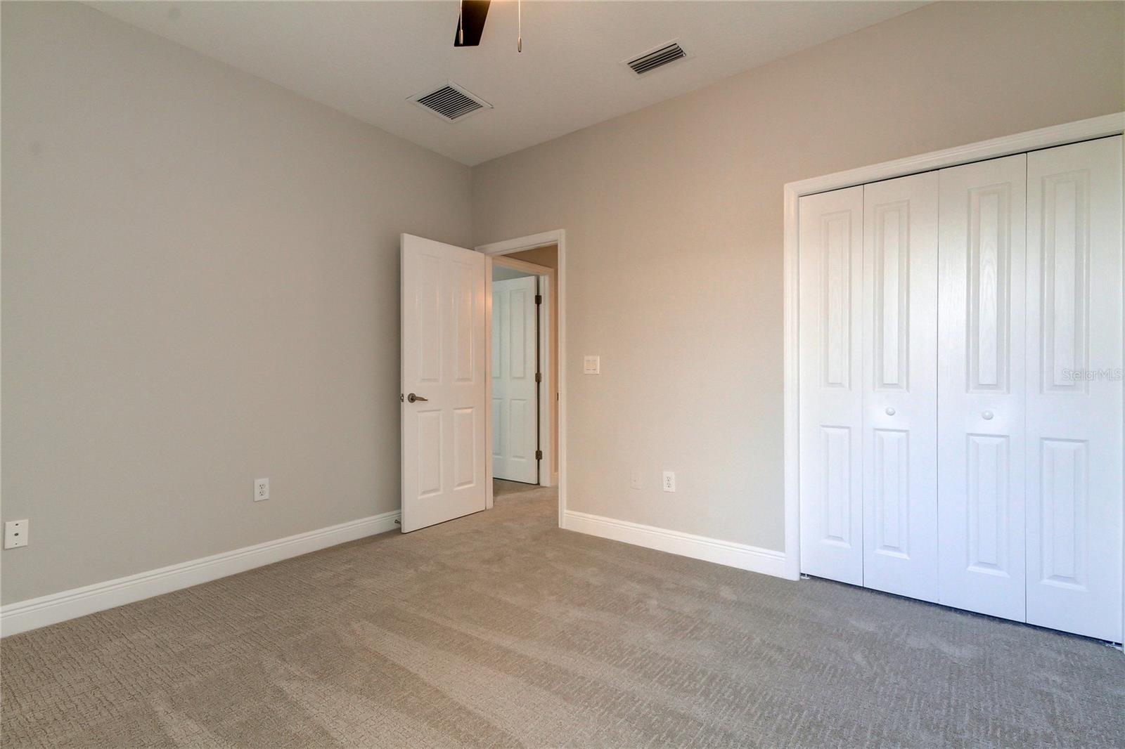 14606 BOURNEMOUTH RD, TAMPA, FL, 33626