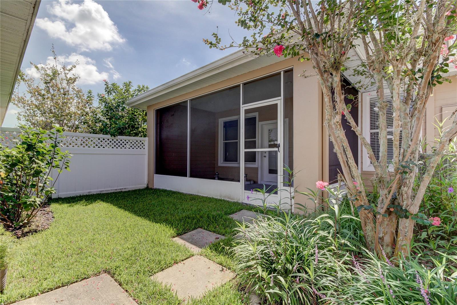 14606 BOURNEMOUTH RD, TAMPA, FL, 33626