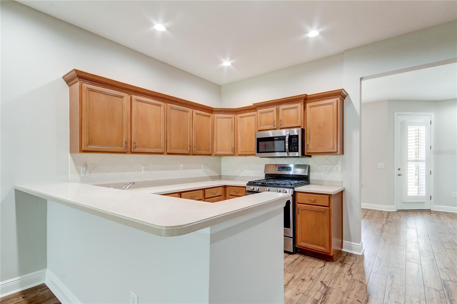 14606 BOURNEMOUTH RD, TAMPA, FL, 33626