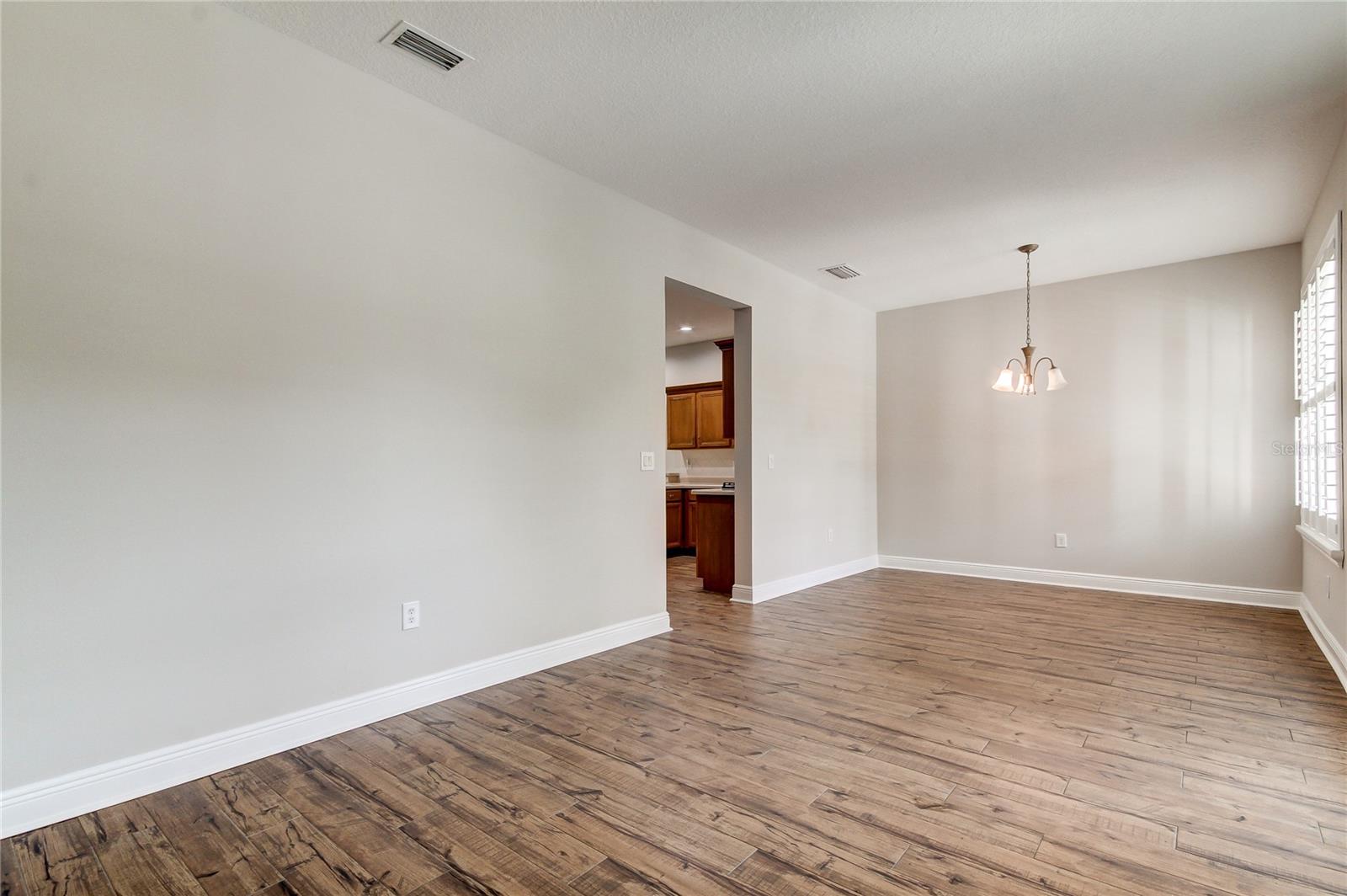 14606 BOURNEMOUTH RD, TAMPA, FL, 33626