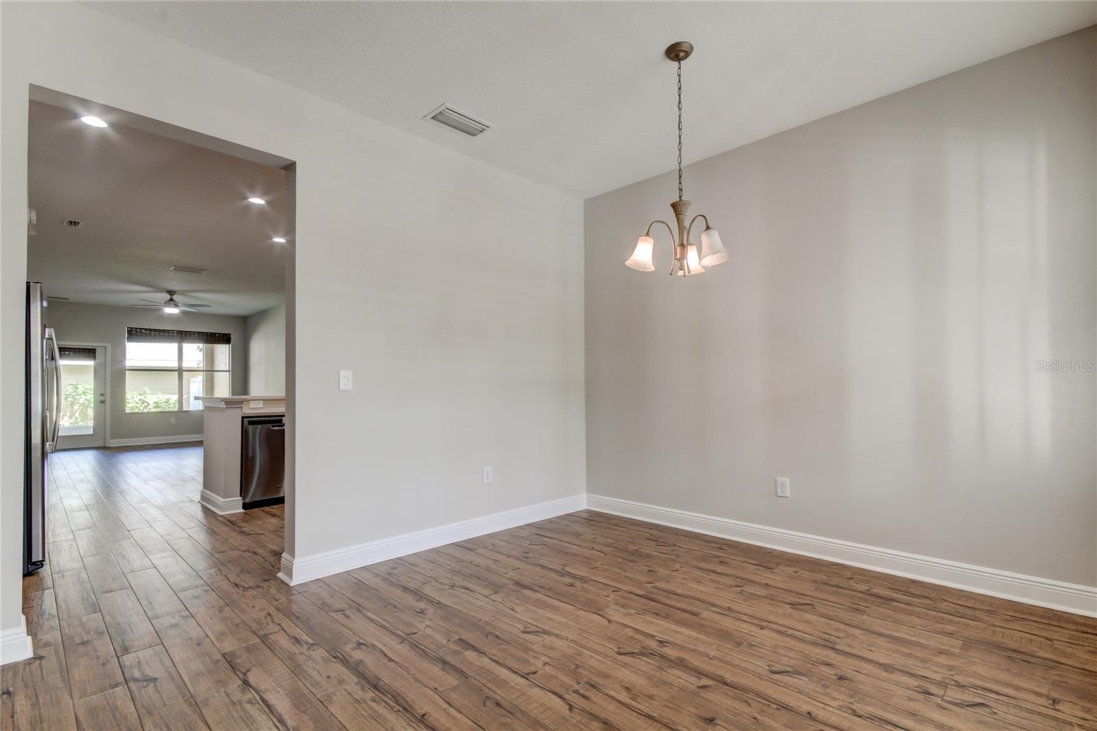 14606 BOURNEMOUTH RD, TAMPA, FL, 33626