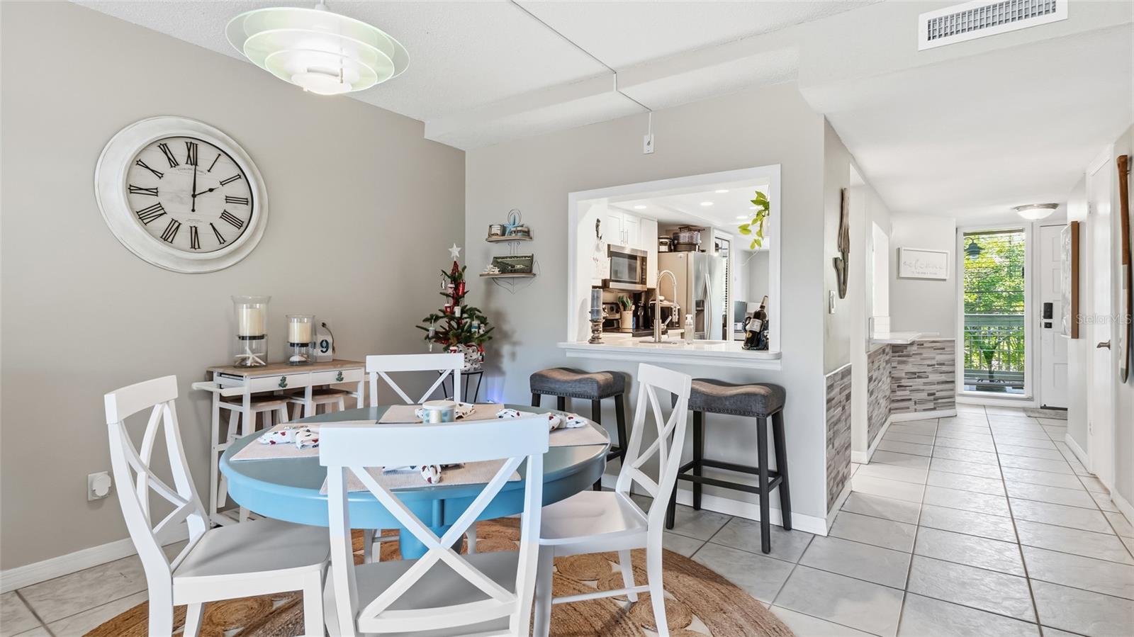 318 WINDRUSH BLVD #9, INDIAN ROCKS BEACH, FL, 33785