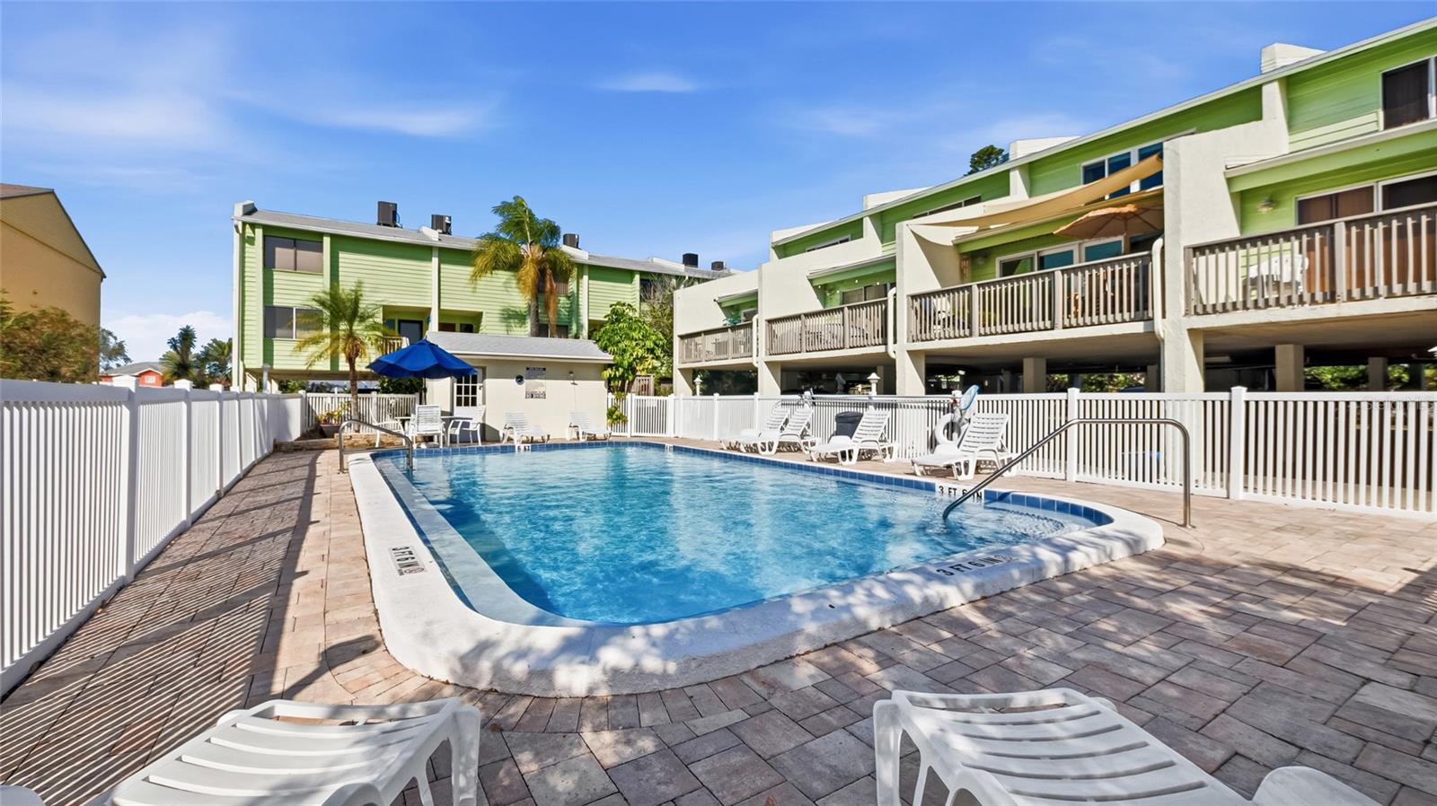 318 WINDRUSH BLVD #9, INDIAN ROCKS BEACH, FL, 33785